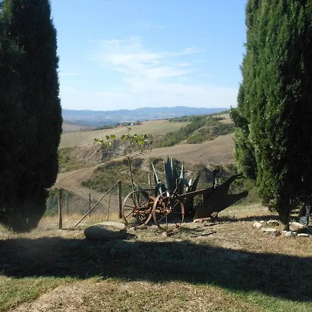 Collomici Farm stay *